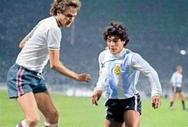 Kisah Pemain Bola Legenda Maradona Retire